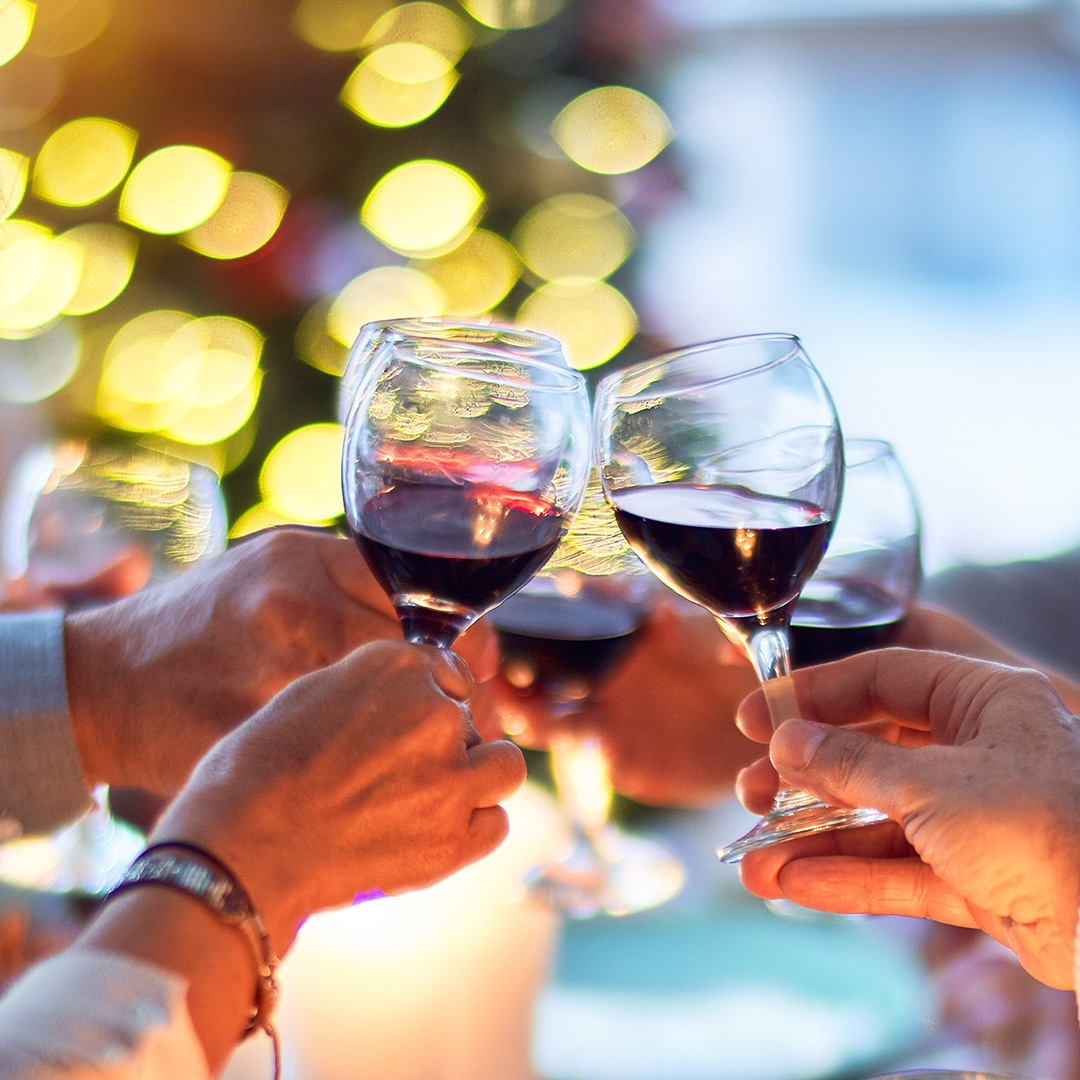 People cheersing at a holiday